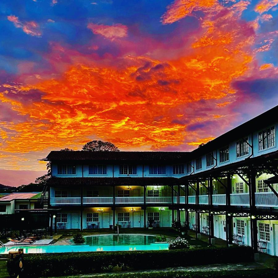 Hotel Luisiana San José Esterno foto