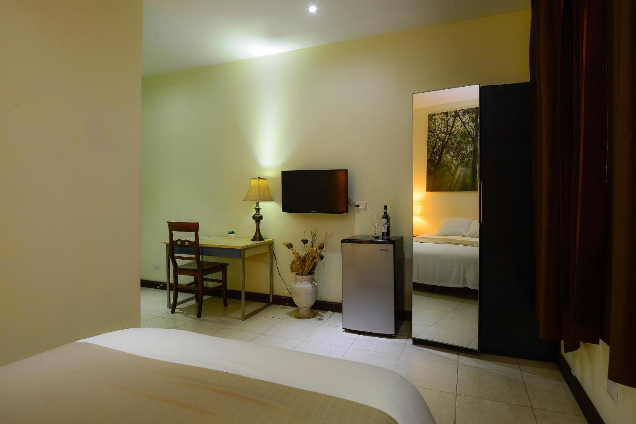 Hotel Luisiana San José Esterno foto